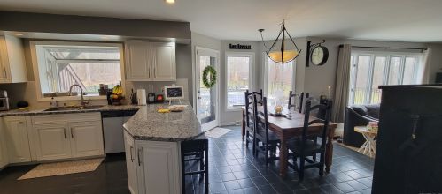 26 Chester Ct, Colchester, CT 06420-4117