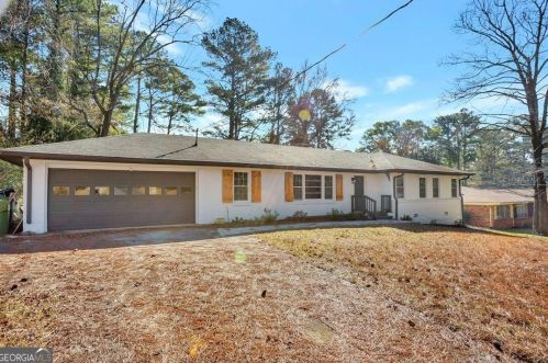 3577 Lynfield Dr, Atlanta GA  30311-2941 exterior