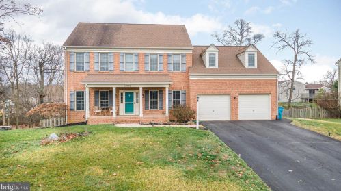 10701 Bratton Ct, Williamsport, MD 21795-1432
