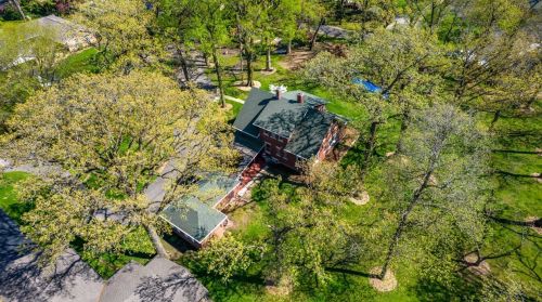 7 Old Orchard Ln, Kankakee, IL 60901-5927