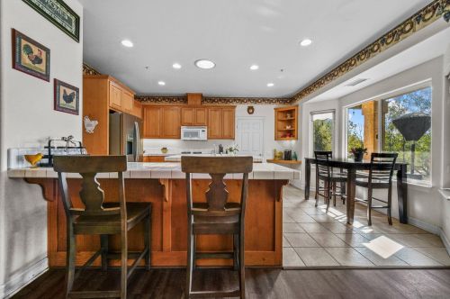 27252 Shiloh Ln, Valley Center, CA 92082-6847