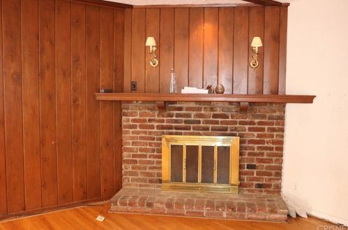 6464 Gaynor Ave, Van Nuys, CA 91406-6434
