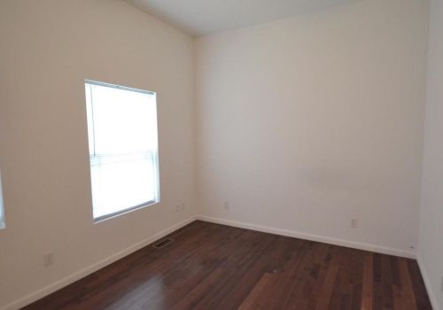 357 Greenwich St, Valpo IN  46383-6529 exterior