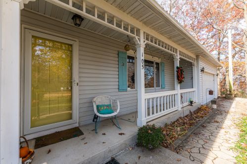 105 Fork Rd, Nelson IL  61021-7307 exterior