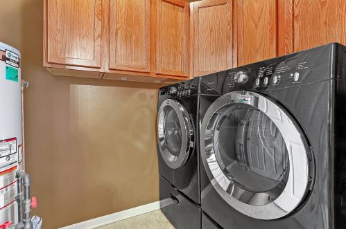 1050 Talcott Ave, Lemont IL  60439-2750 exterior