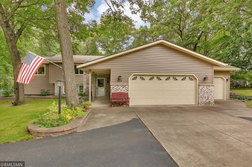 624 9th St, Sartell, MN 56377-1503