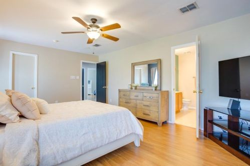 4856 Parkview Hills Ln, Fort Worth TX  76179-4179 exterior