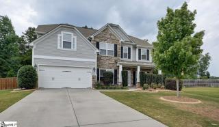8 Broomcage Ct, Simpsonville, SC 29680-7902