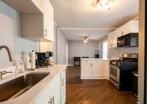 7703 Ravina Dr, Spring Grove IL  60081-8620 exterior