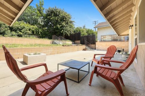 917 Notre Dame St, Upland CA 91786-2761 exterior