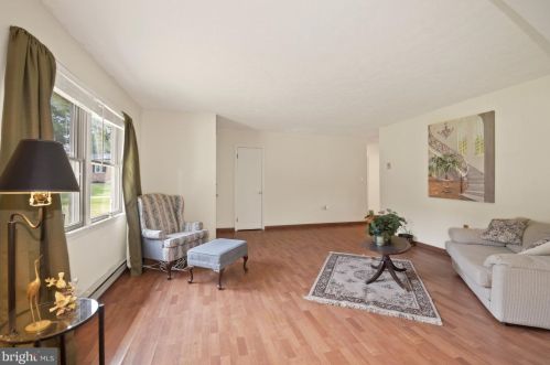 39 Hillman Ct, Aberdeen, MD 21001-2406