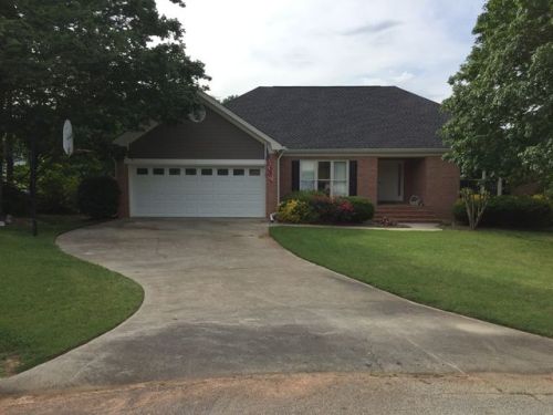 3147 Rose Gln, Conyers, GA 30094-3871