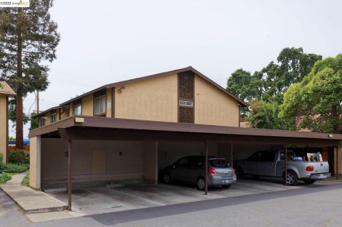 1440 Reganti Pl, Concord CA  94518-3123 exterior