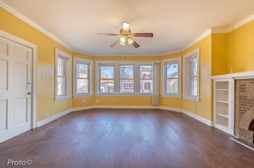 5238 Albany Ave, Chicago, IL 60632-2110
