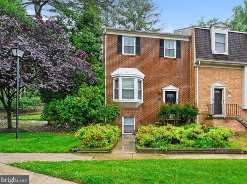 10 Catoctin Ct, Silver Spring, MD 20906-2084