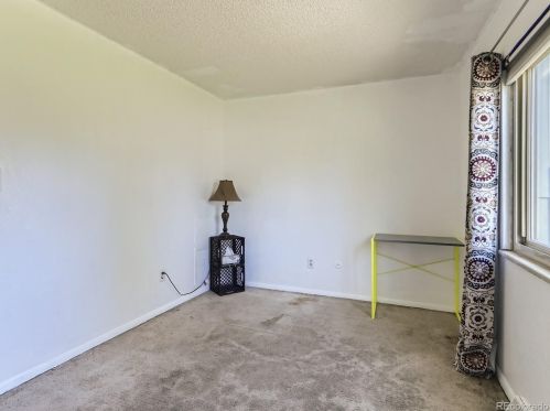 2272 Oakland Way, Denver CO 80014-1108 exterior