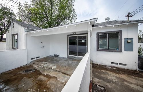 8692 Garfield St, Riverside CA  92504-2963 exterior