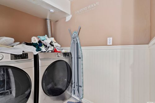 434 600, Perry UT 84302-1347 exterior