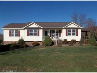 125 Cottonwood Dr, Footsville, NC 27055-5364