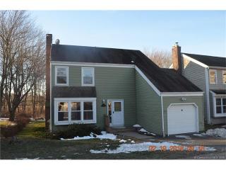 13 Greenwich Ct, Middletown, CT 06457-4523