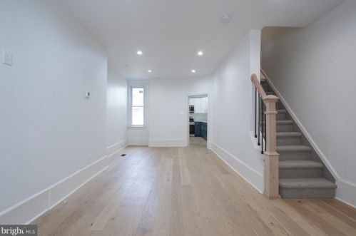 3262 2nd St, Philadelphia, PA 19140-5804