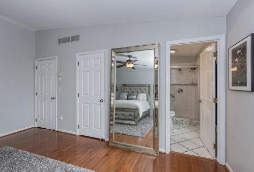 231 Hastings St, Cincinnati OH 45219-1420 exterior