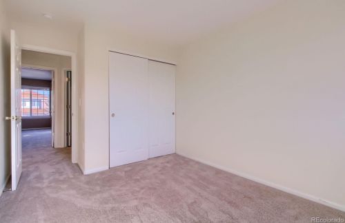 5593 Himalaya Way, Aurora CO 80013-6078 exterior