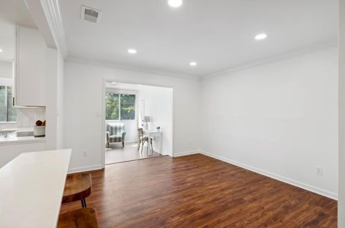 149 Maison Pl, Atlanta GA  30327-4024 exterior