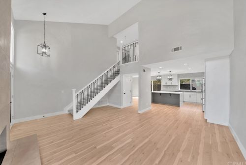 6 Duskywing, Irvine CA  92604-1916 exterior