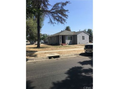 1801 Queensdale St, Compton, CA 90221-1618