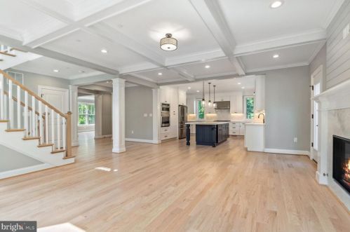 9111 Sligo Crk Pkwy, Silver Spring MD 20901-3361 exterior