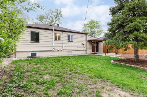 1827 Irving St, Denver CO  80204-1653 exterior