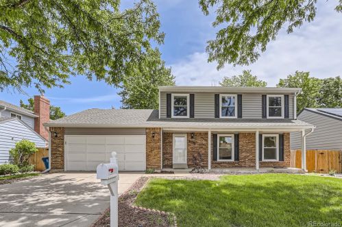 1466 Kittredge St, Denver CO  80017-4008 exterior
