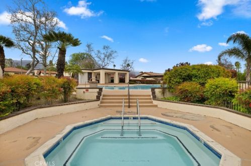 873 Calle Del Sol, Upland CA  91784-1879 exterior