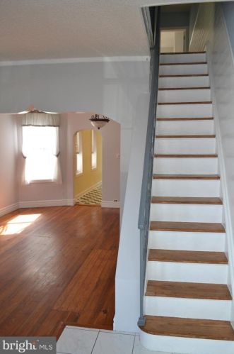 3023 Belgrade St, Philadelphia, PA 19134-5029