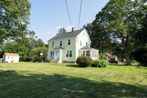 10 Shelton Rd, Upper Stepney, CT 06468-2341