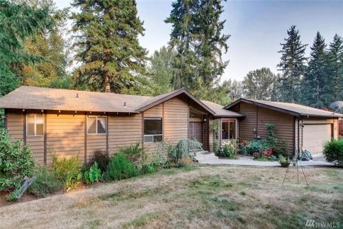 13206 178th Ave, Seattle, WA 98059-7128