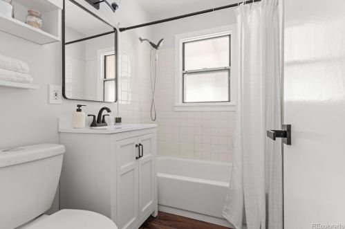 1150 Bates Pkwy, Englewood CO  80113-1777 exterior