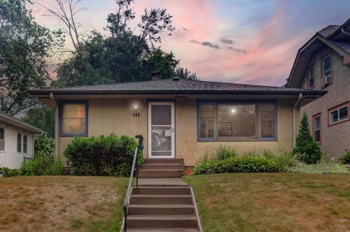 442 Brimhall St, Saint Paul MN  55105-2507 exterior