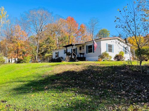 185 Pine Ridge Rd, Concord, NH 03307-0837