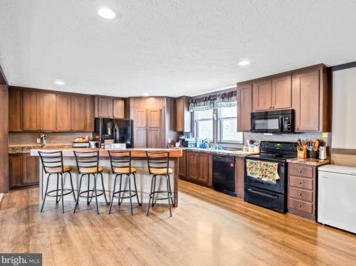 8520 Engleman Ln, Spotsylvania, VA 22551-3412