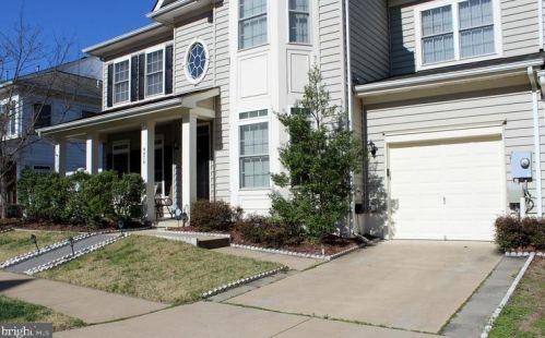 9878 Dochart Sound Ln, Bristow VA  20136-2590 exterior