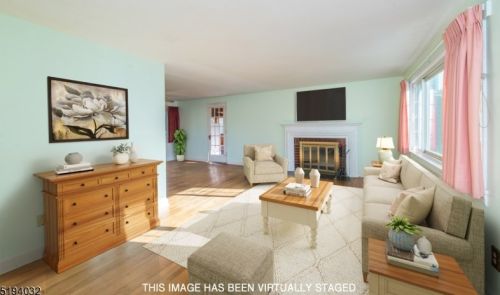 13 Potter Ct, Montclair, NJ 07043-1514
