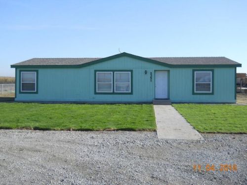2351 Wendell Phillips Rd, Mabton, WA 98935-9712