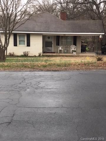 532 8th St, Kannapolis, NC 28081-2111
