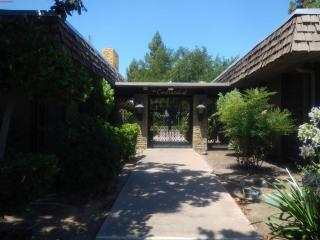 3687 Fruit Ave, Fresno, CA 93705-5229