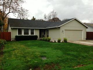 549 Gilfry Ave, Walker, OR 97426-9617