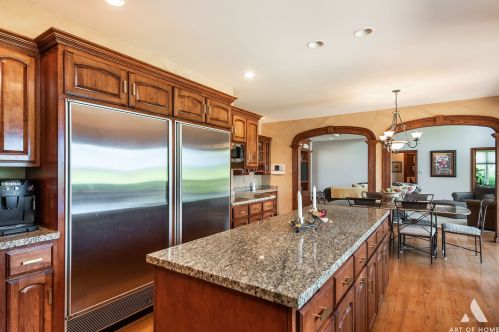 4 Loblolly Ct, Lemont IL  60439-7744 exterior