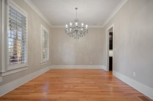 3896 Flowerland Dr, Atlanta GA  exterior