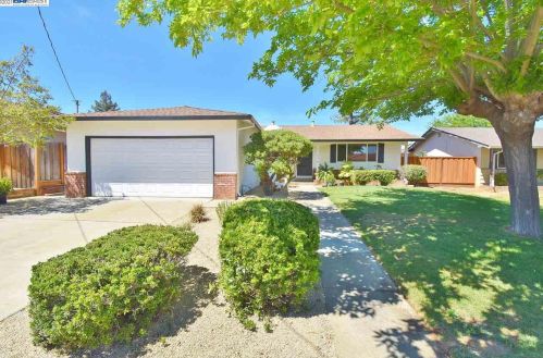 1163 Essex St, Livermore, CA 94550-5538